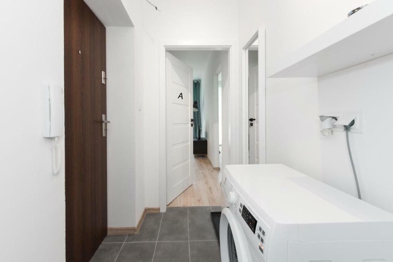 Superapart Gagarina Ministudio Varşovia Exterior foto